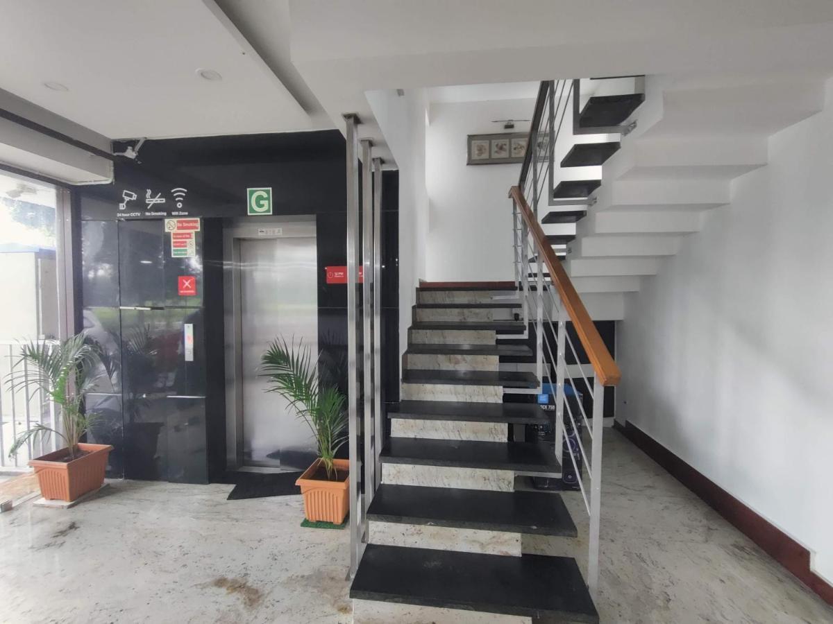 Avi Fortune Suites Bangalore Exterior foto